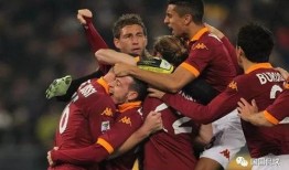 足球杨楠爆料最新消息,足球界重磅消息引发热议